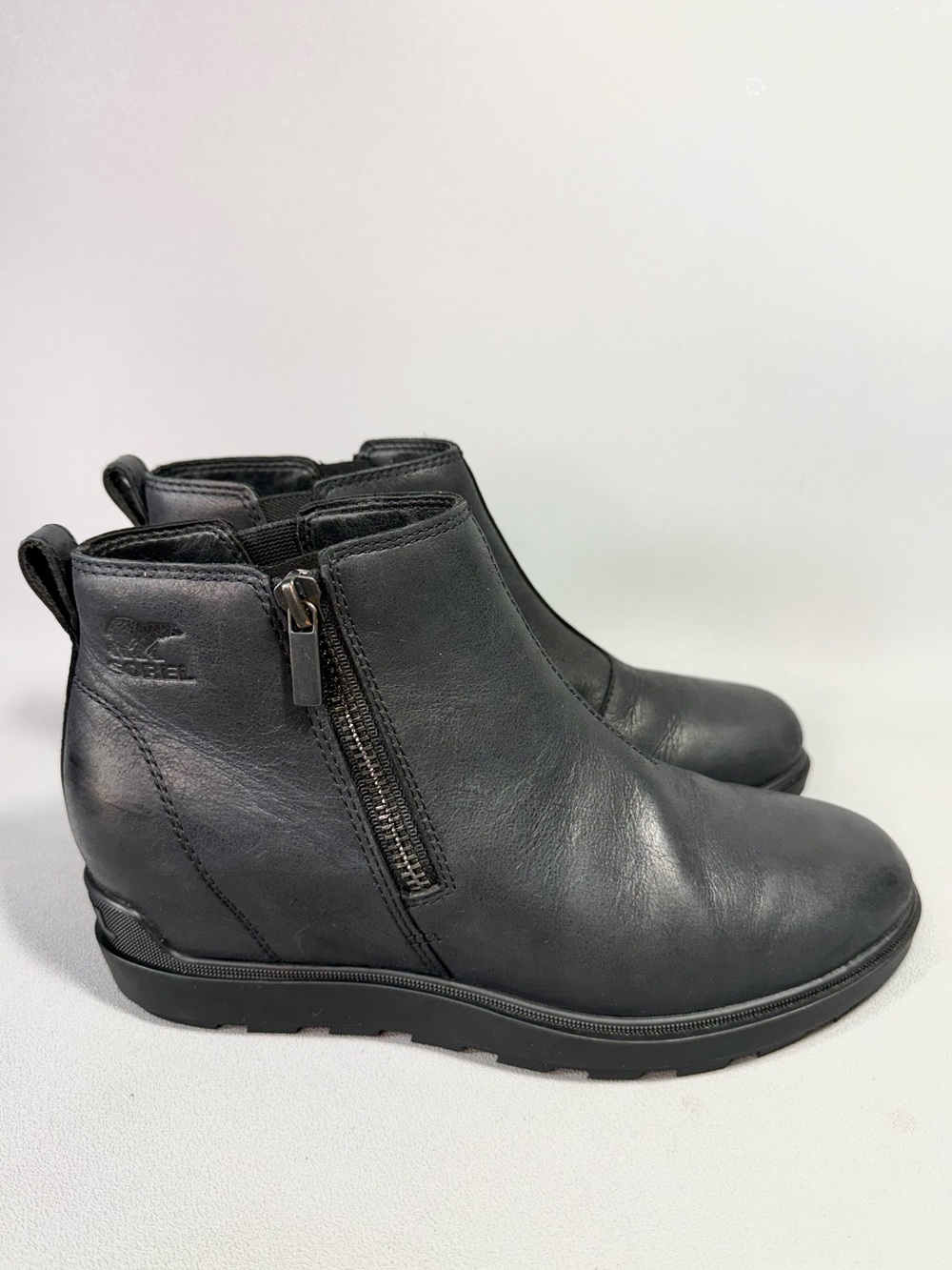 Sorel Evie II Black Waterproof Leather Zip Ankle Boots